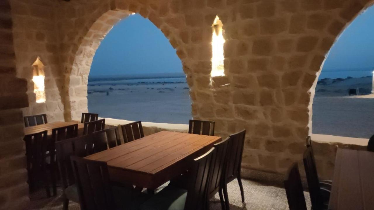 Tache By The Lake Al Fayyūm エクステリア 写真